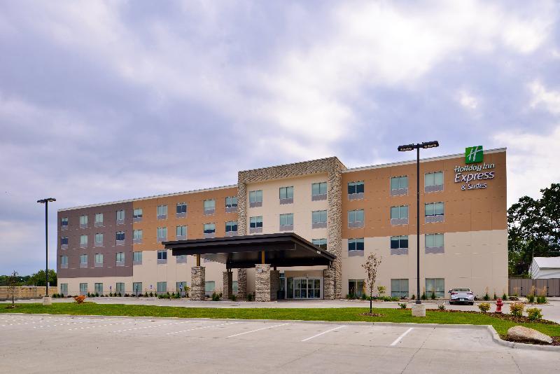 Holiday Inn Express And Suites Ottumwa Exterior photo